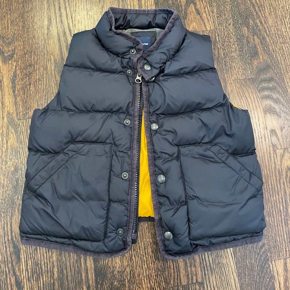 Baby Gap Navy Puffer Vest 3T